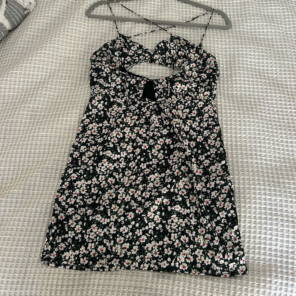 superdown black and white mini dress size medium